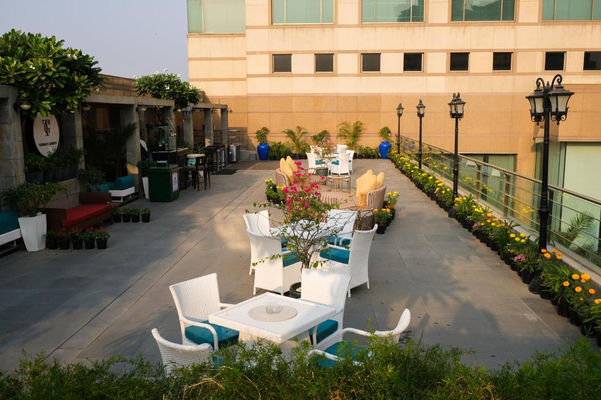 Crowne Plaza Today Gurugram By Ihg Gurgáon Kültér fotó