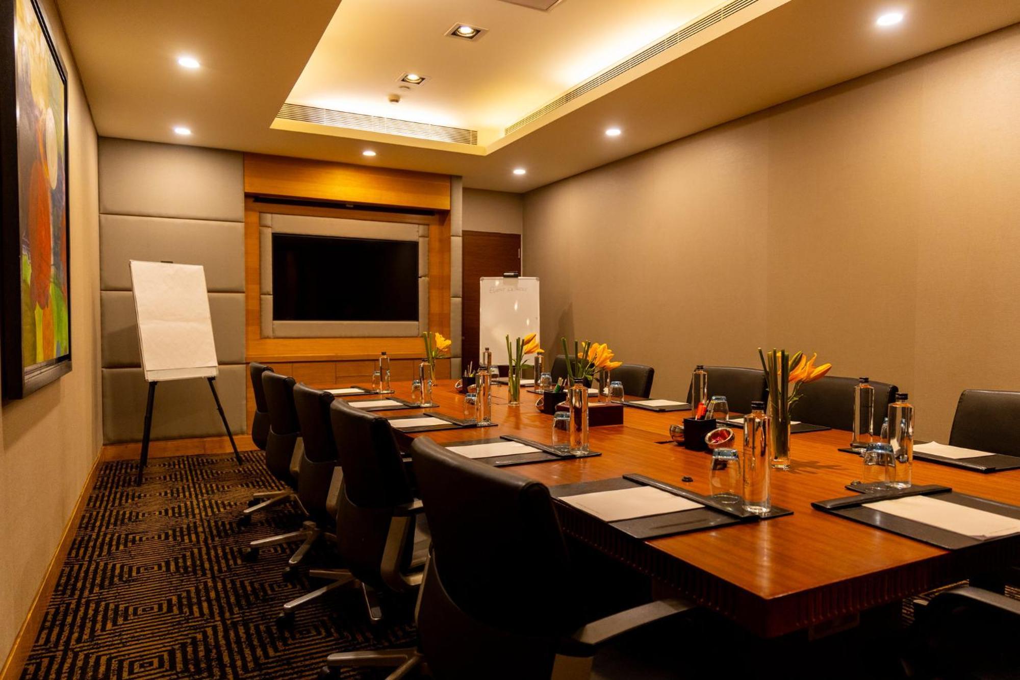 Crowne Plaza Today Gurugram By Ihg Gurgáon Kültér fotó