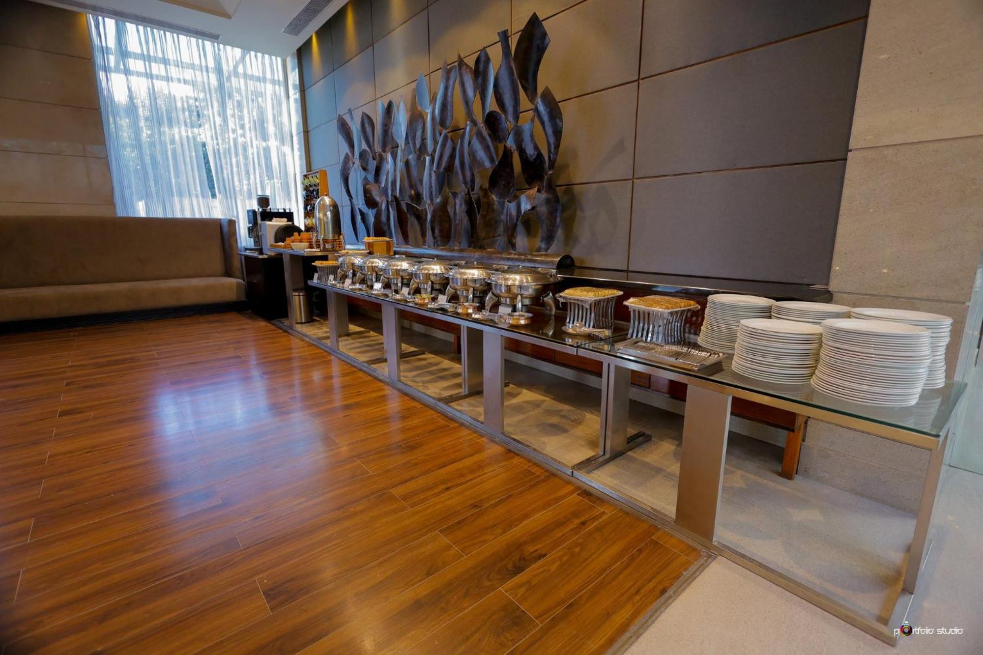 Crowne Plaza Today Gurugram By Ihg Gurgáon Kültér fotó